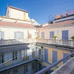 Apartment Exclusive In Heart Of
