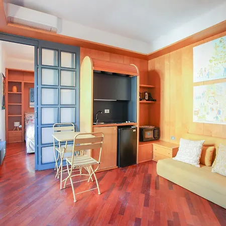 Exclusive In Heart Of 아파트 *