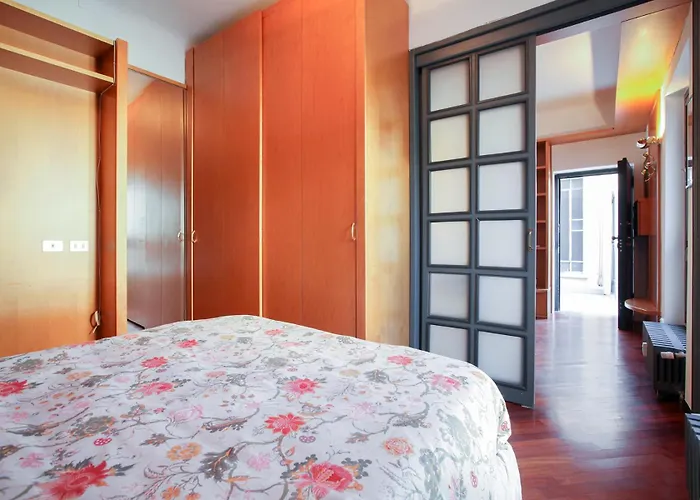 Exclusive In Heart Of * Milan