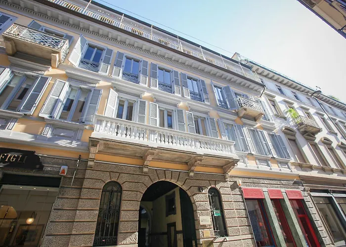 Exclusive In Heart Of * Milan